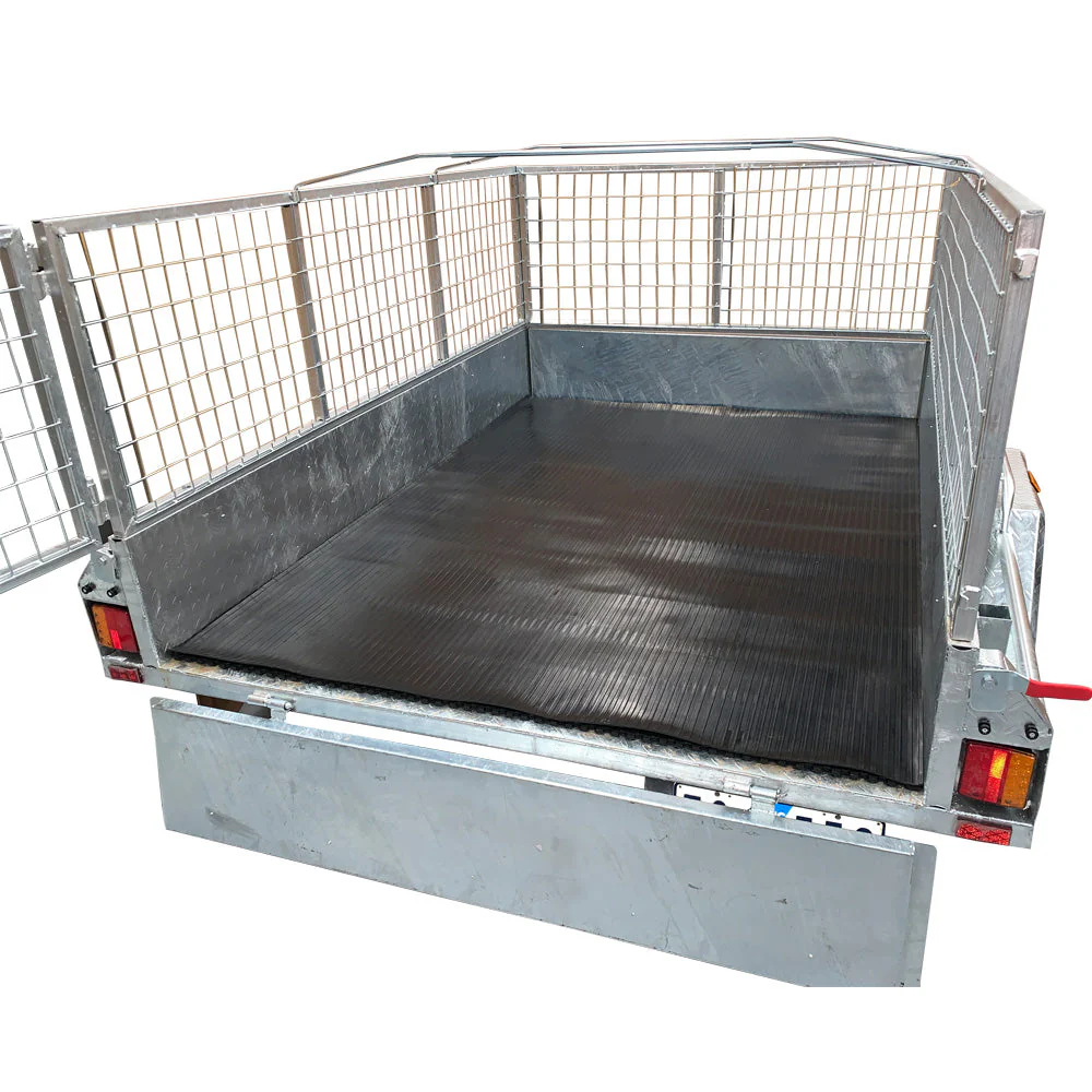 Non Slip Ribbed Rubber Ute/Van/Floor Matting - 1.83m x 2.7m - Image 6